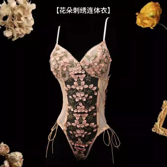 Sexy Underwear 2024 New Sexy Body Shaping Jumpsuit Lace Floral Bellyband Small Breast Pajamas Women's Large Size Flowers