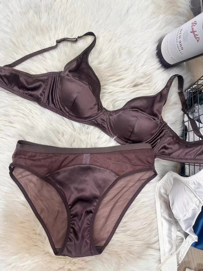Cross-Border European and American Sexy Underwear French Thin Satin Seamless Underwear Set Big Breasts Showing Small Anti-Sagging Bra