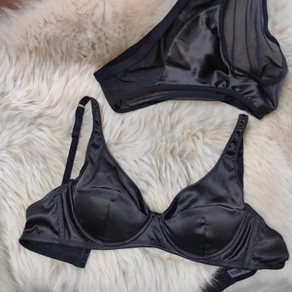 Cross-Border European and American Sexy Underwear French Thin Satin Seamless Underwear Set Big Breasts Showing Small Anti-Sagging Bra